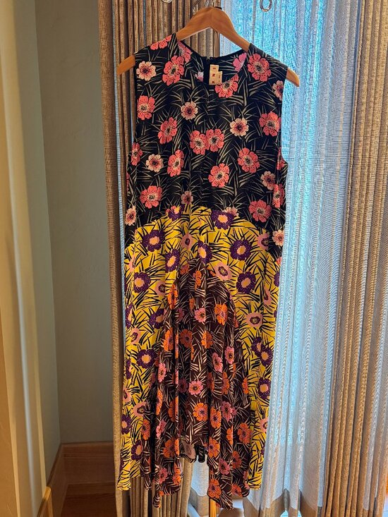 Marni Dresses & Skirts - MARNI Floral Dress